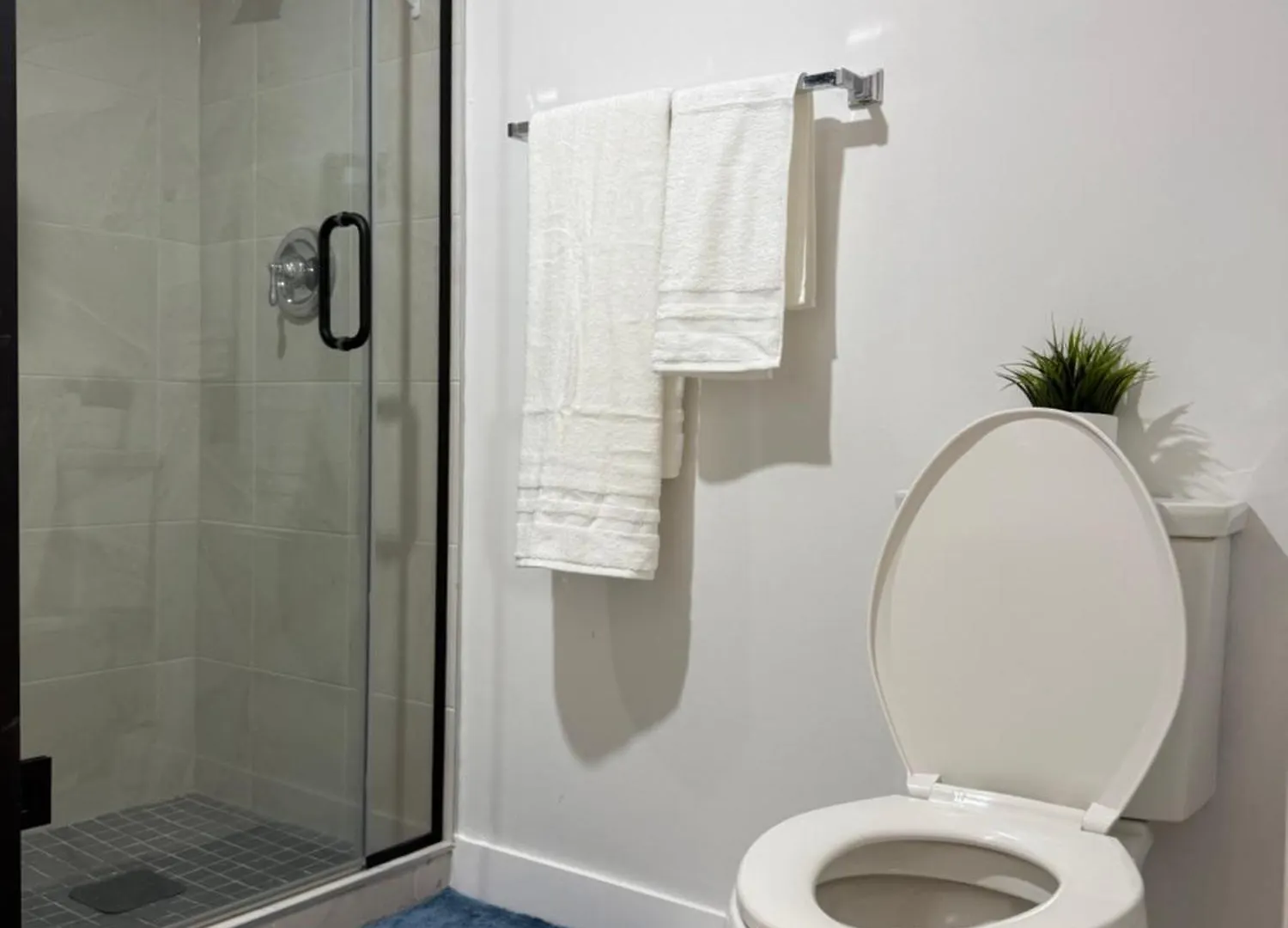 The Guest House West Edmonton Mall Villa